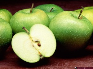 تفاح اخضر